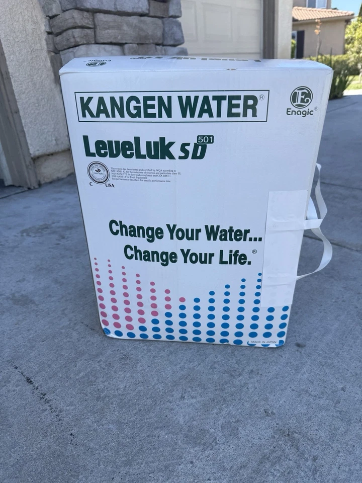 Máquina ionizadora de agua Kangen Leveluk SD501 agua alcalina Foto 2 de 2