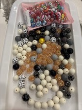 100 Beads for Jewelry Making and Beadable Pens Assorted Colors