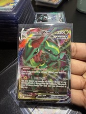 Rayquaza VMAX 111/203 Evolving Skies NM Gradeable Pokemon Card