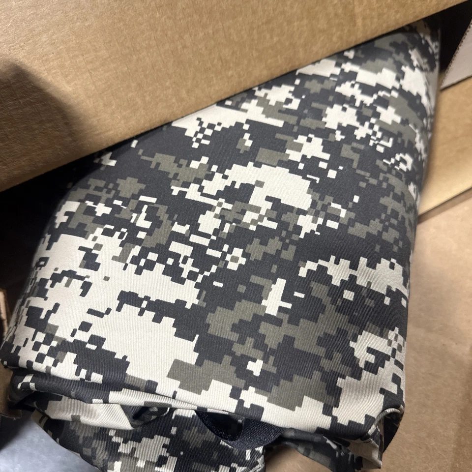 Ford VDL3Z-1663812-C Rear Seat Cover Kit 2013-2014 Ford F-150, Lincoln Mark LT - Изображение 2 из 2