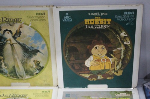 The Hobbit / Lord Of The Rings / The Return Of The King CED Videodisc (Animated) - Picture 3 of 18