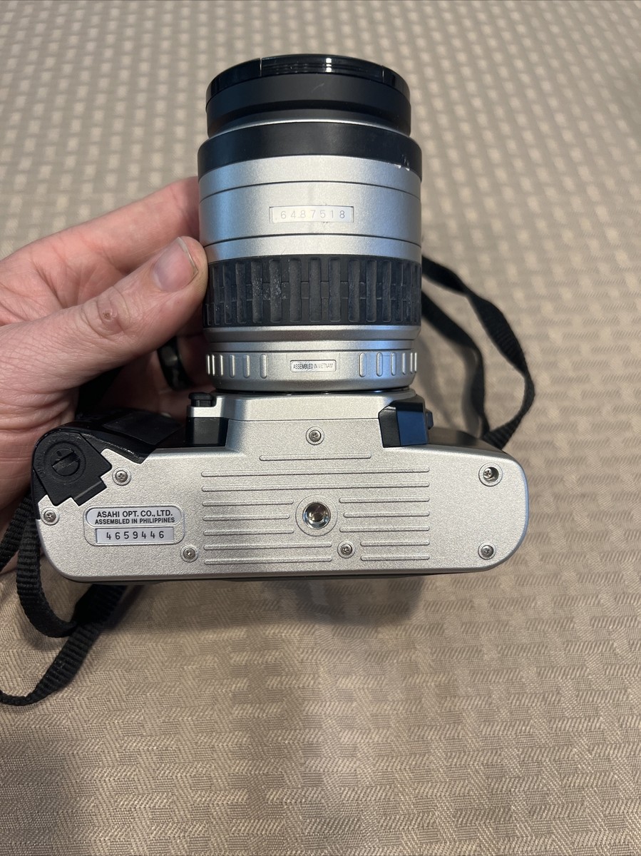 Pentax ZX-50 Auto Focus Camera with Pentax 28-80mm Lens SLR