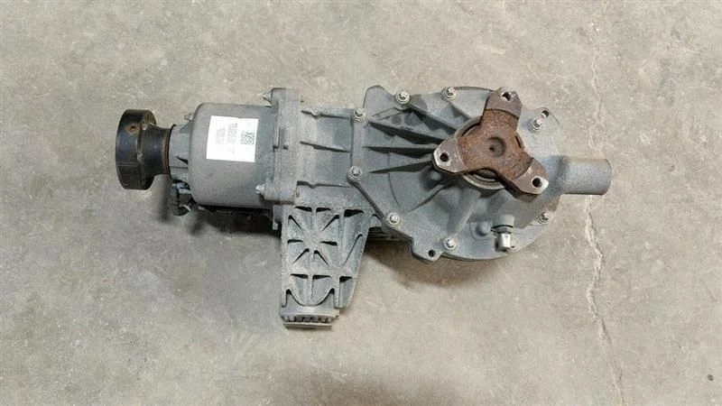 2016-2019 Chevy Chevrolet Trax Rear Differential Carrier Assembly OEM - Изображение 3 из 4
