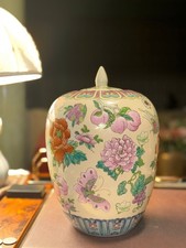 China VASE - Guangxu (1875-1908) - Guangxu Chinese Vase in good condition.