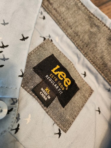 Lee Regular Fit Button Down Collared Front Pocket Designer Birds Shirt Mens (XL) - Picture 8 of 10