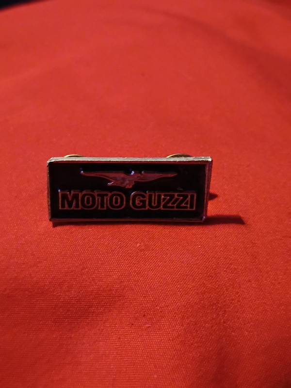MOTO GUZZI HAT PIN LAPEL PIN TIE TAC ENAMEL BADGE #2143