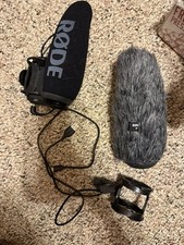 Rode VideoMic On-Camera Shotgun Microphone with Muff