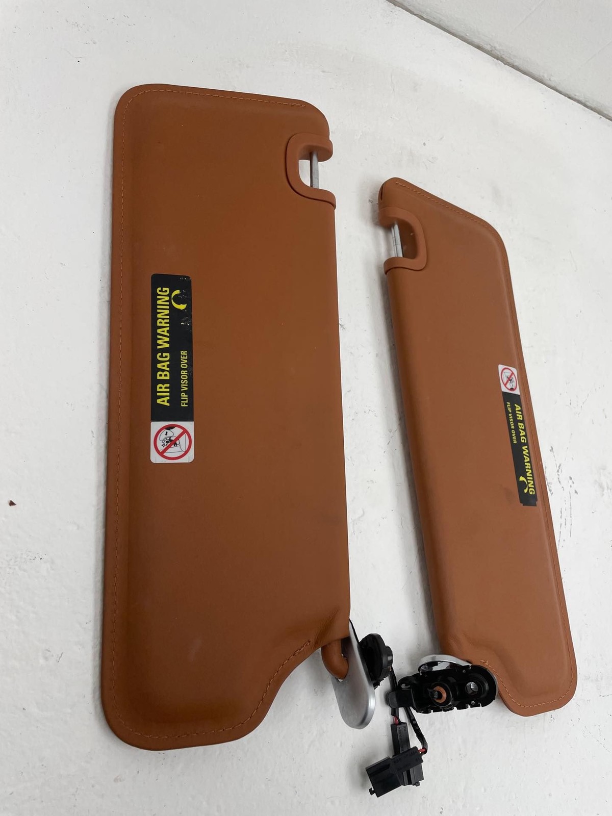 2011-2018 BENTLEY CONTINENTAL OEM Sun Visor Shade Set Left &Right Brunel Leather