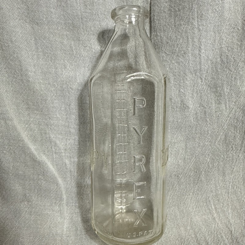 Vintage Pyrex Glass Baby Bottle 8oz Hexagon Narrow Neck Made In USA 58N