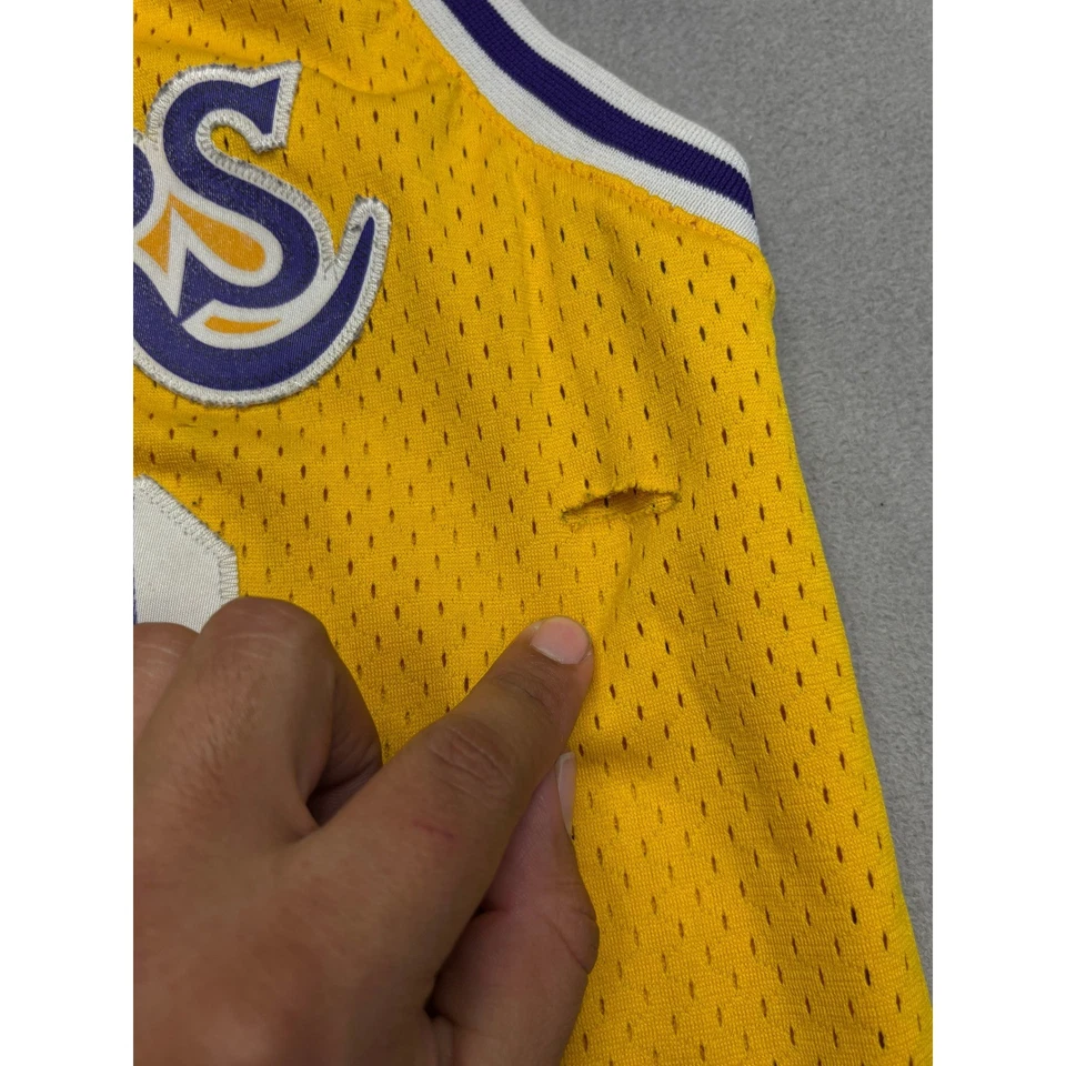 Kobe Bryant Los Angeles Lakers 24 Adidas Hardwood Classics Jersey M - Image 3 of 4