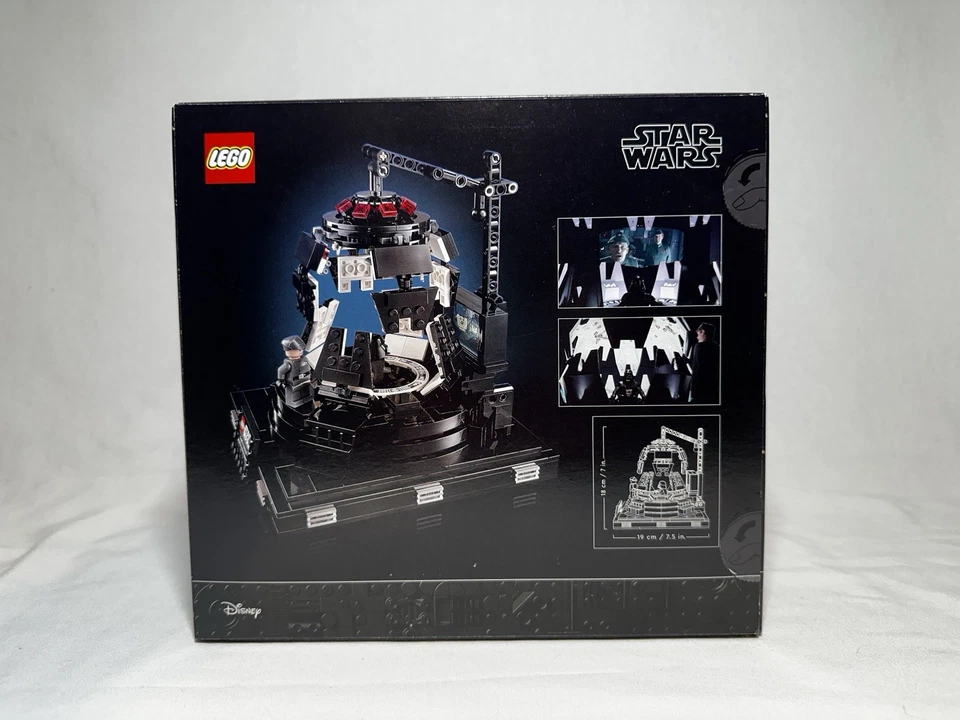 LEGO Star Wars: Darth Vader Meditation Chamber (75296) New/Sealed - Image 2 of 2