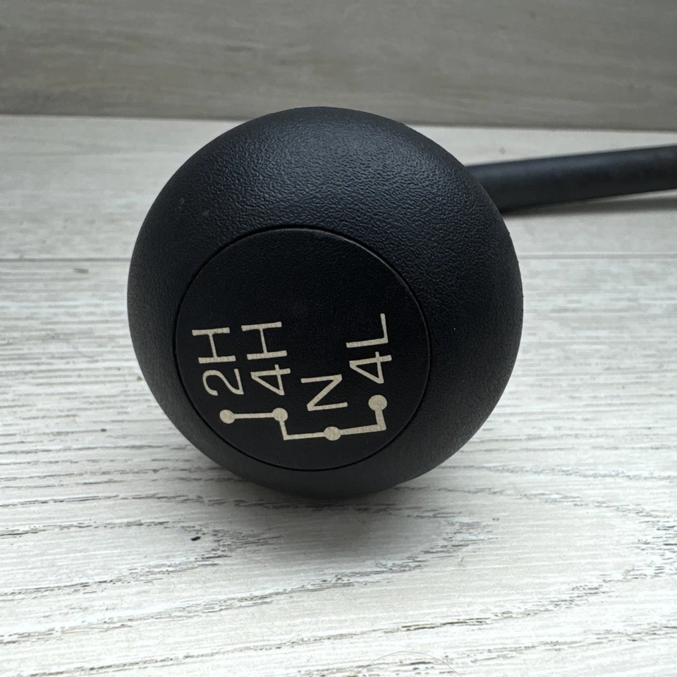 87-91 Ford F-150 Transfer Case SHIFTER HANDLE And Boot lever Knob 4x4 OEM  - Image 2 of 4