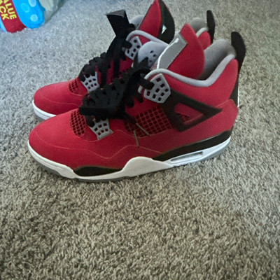 Jordan Air Jordan 4 Retro Toro Bravo 2026 Fire Red/Black Mid Top