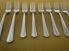 Set of 2 Dinner & 5 Salad Forks Cambridge DAKOTA Stainless beaded edge