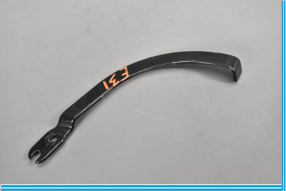 Soporte de montaje de parachoques delantero izquierdo Jaguar XJS 86-91 OEM Foto 2 de 4