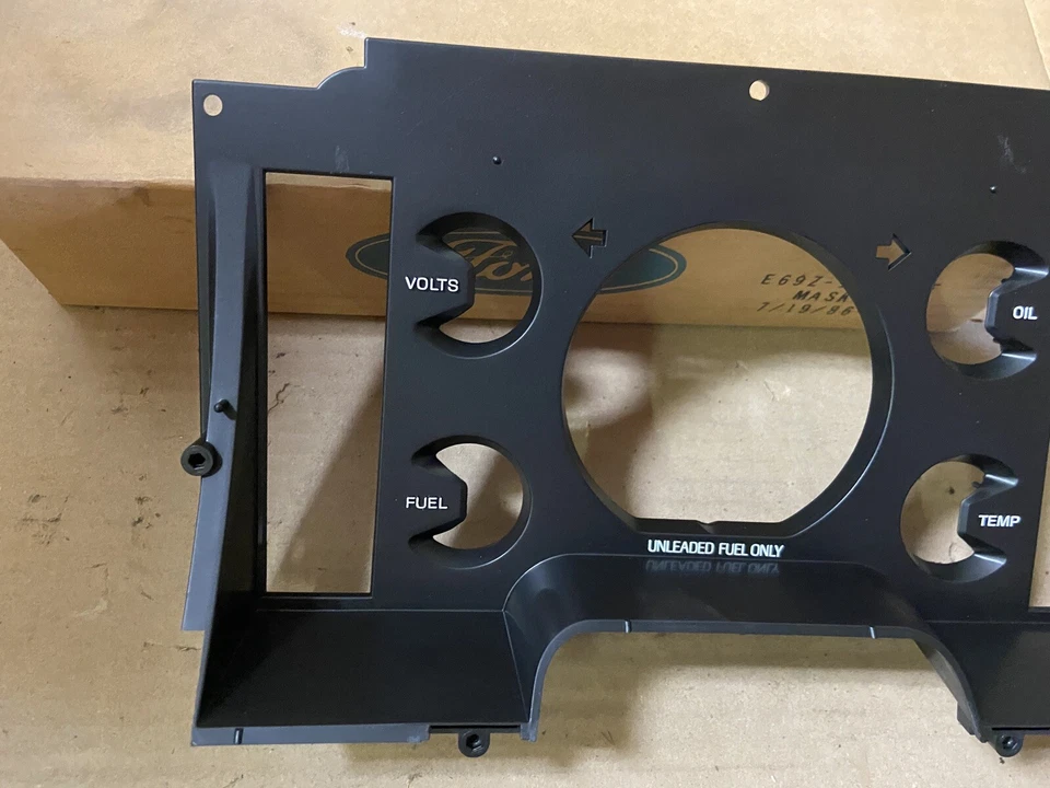 Cuadro de instrumentos Ford E69Z-10890-F calibre analógico cara 1986-1991 Aerostar Foto 3 de 4