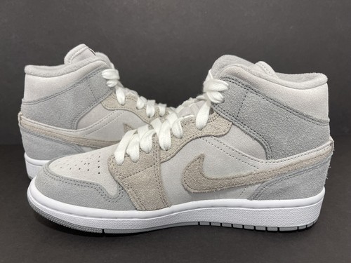 Nike W Air Jordan 1 Mid SE Particle College Grey DO7139-002 Wmns Size 5.5 - Picture 4 of 12