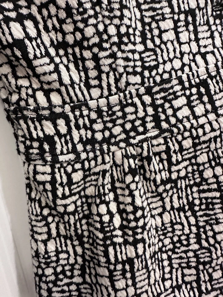 Marisa Christina Women's Blazer Geometric White Black With Collar Size S Stretch - Image 4 of 4