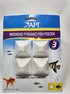 API Weekend Pyramid Fish Feeder - Up to 3 Days