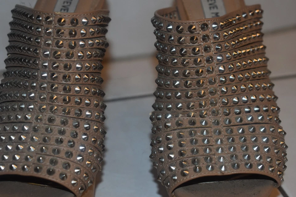 Steve Madden Holz-Clogs High Heels Nieten Guckloch Absatz extravagant Gr. 37 - Bild 3 von 4