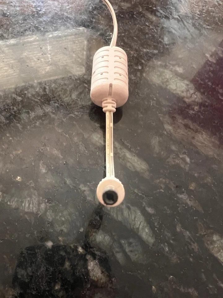 Adaptador de corriente de conmutación de altavoz abatible original JBL - YJS020F-1201500D Foto 3 de 4