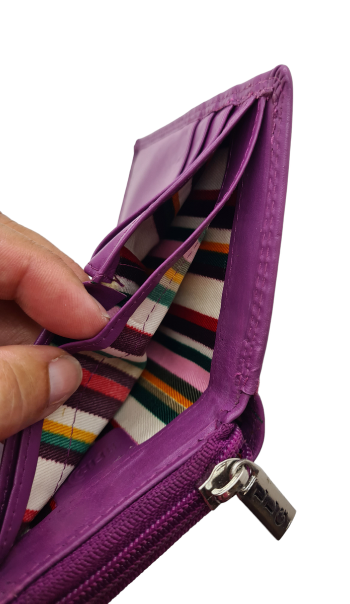 Portafoglio per donna in morbida pelle con porta carte di credito RFID - Italia Portafoglio per donna in morbida pelle con porta carte di credito RFID - Italia