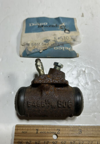 NOS GM 1965-1969 Chevy Corvair RH Rear Wheel Brake Cylinder (1) #5465642 #510-X - Picture 1 of 16