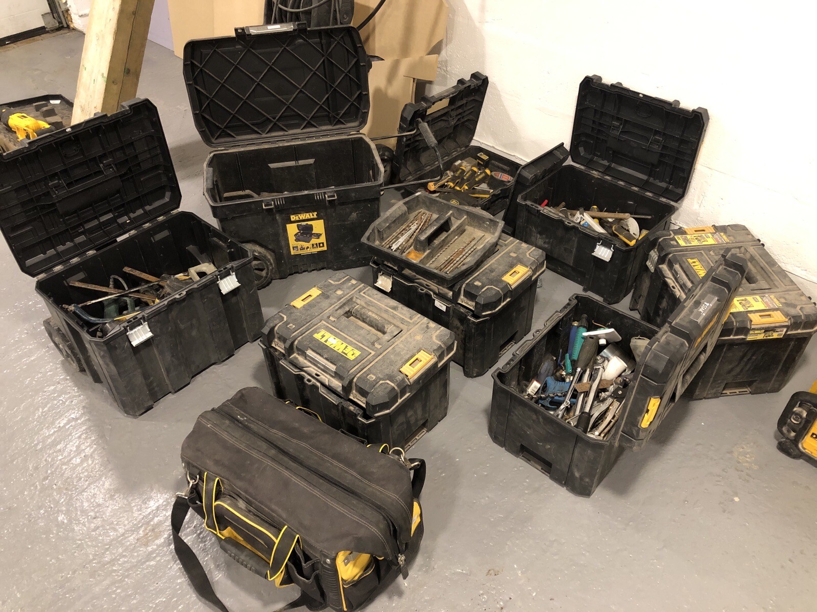 Dewalt Boxes X8 An Bag 5 Full Of Tool Job Lot Hand Tools eBay