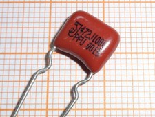 Film-Kondensator MKT 104  100nF 450V THT ... 4x