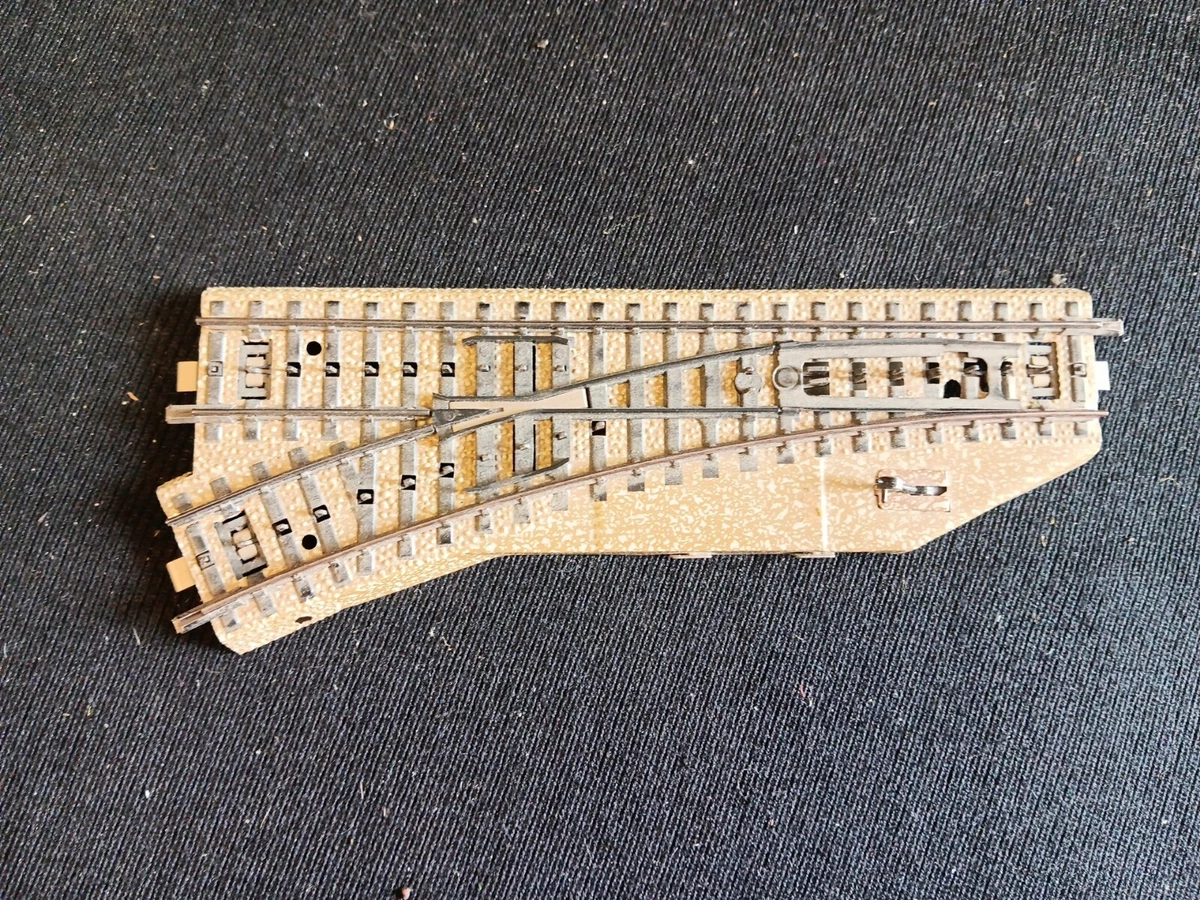 Märklin Z: Schienen, Weichen / rails, aiguillages (Gebraucht) in Märklin Z: Schienen, Weichen / rails, aiguillages (Gebraucht) in