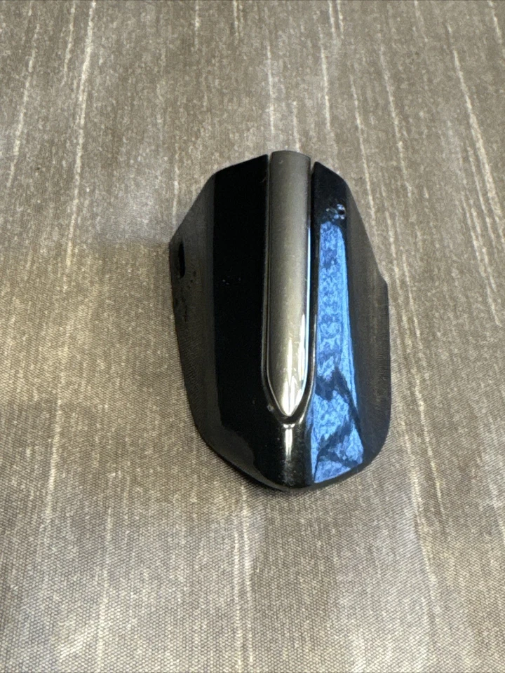 2013-2020 Ford Fusion Titanium Front Left Door Handle Cover Exterior Black Chrom - Image 3 of 4