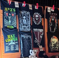 Camiseta Alice Cooper Anuncia Alice's Attic Spring Tour Reimpresión, Gif Fan