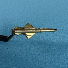 Vintage Raytheon Sparrow Rocket Missile Aircraft Gold Tone Tie Bar Clip #57715