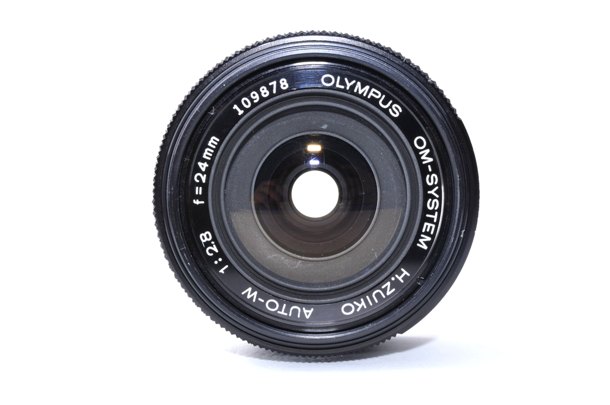 NMINT w/caps] Olympus H.Zuiko Auto-W 24mm f2.8 Wide Angle Lens