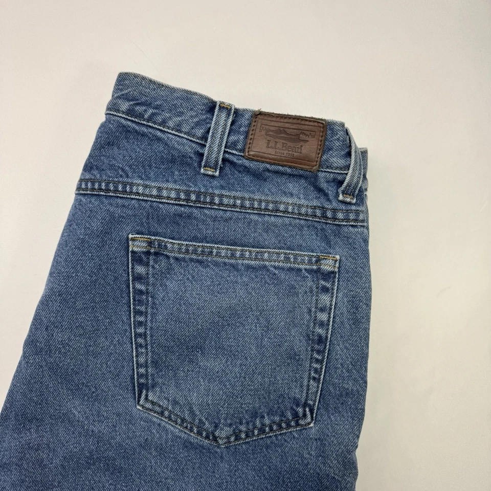 LL Bean Jeans Mens 36X32 Medium Wash Double L Classic Fit Flannel Lined Denim - Image 2 of 4