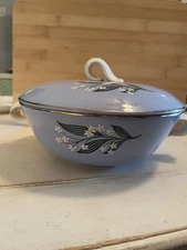 Vintage Homer Laughlin Skytone Blue Serving Dish Silver Trim LID IS CRACKED :(