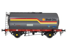 Dapol 7F-064-005  45t TTA Tank Wagon Shell Oils Dark Grey w/Stripe 65908 O Gauge