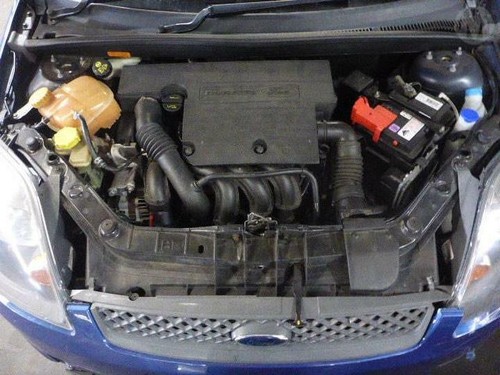 Genuine 2008 FORD FIESTA WQ LX 1.6L Ei 2001-2008 4D LEFT REAR BUMPER BRACKET - Picture 5 of 10