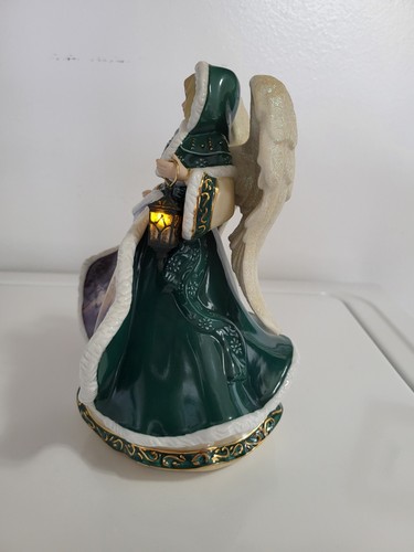 2004 Thomas Kinkade Winter Angels of Light 8" Porcelain Figurine ANGEL OF PEACE - Picture 4 of 8
