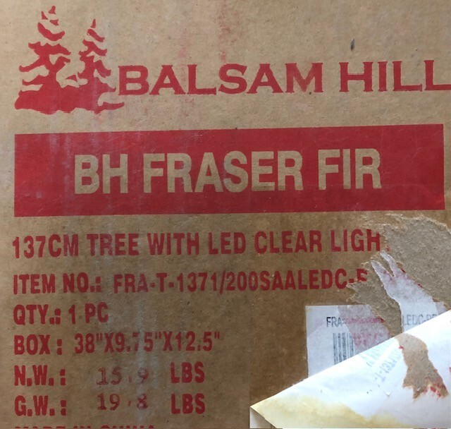 Balsam Hill prelit christmas tree 137 cms tall Pick up from Benowa