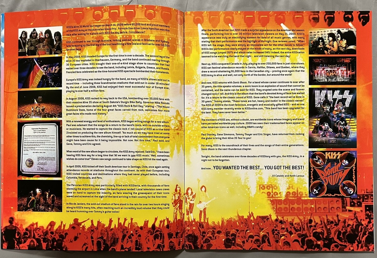 Kiss Alive 35 Sonic Boom Concert Program Tour Book Excellent