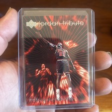 Michael Jordan Card 90’s INSERT RAINBOW HOLO FOIL SSP RARE 🔥 BULLS JERSEY #23