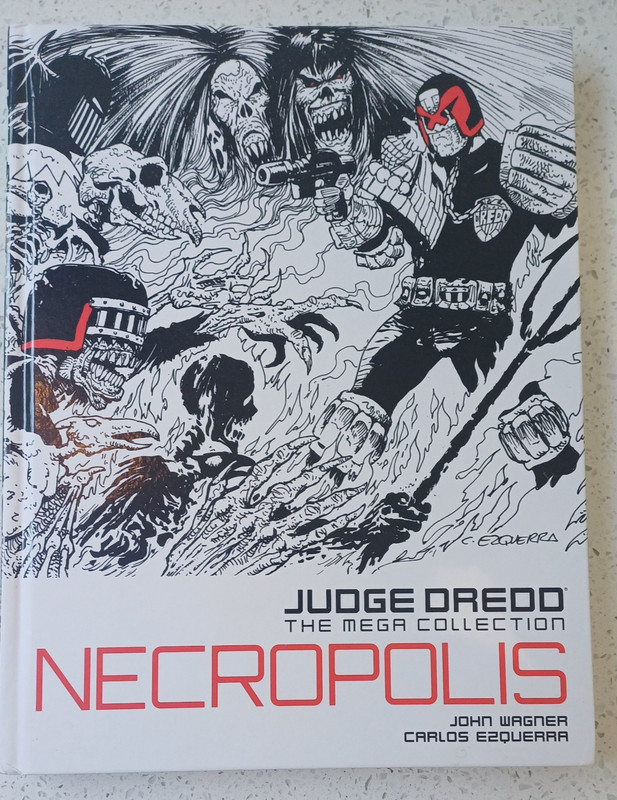 Judge Dredd Mega Collection Necropolis Hardcover HC John Wagner, Esquerra vol 5
