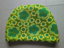 Vintage 1970s Floral Flower Power Small Tea Cosy Lime Green Daisy Pattern 