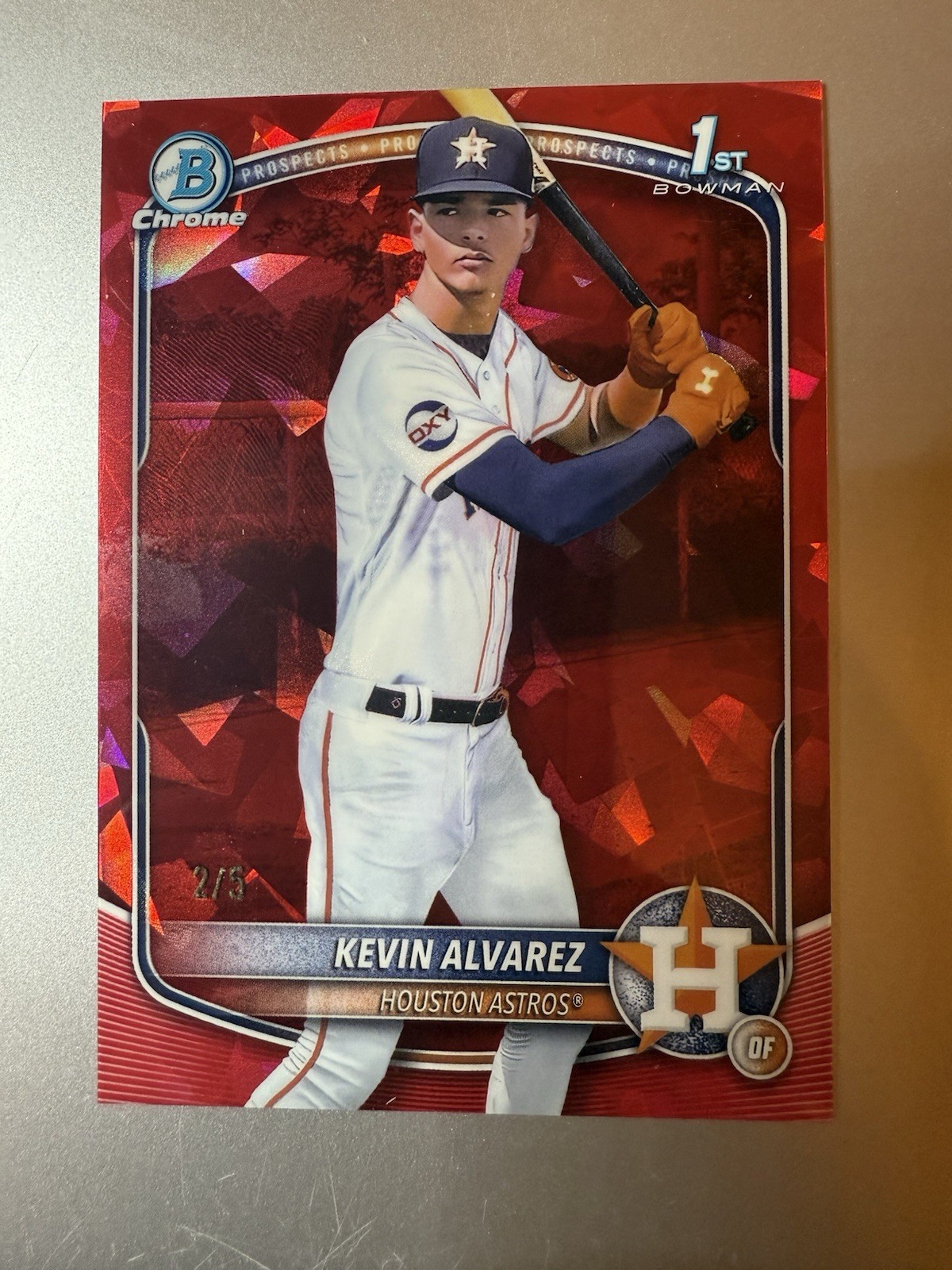 KEVIN ALVAREZ 2025 Bowman Chrome Sapphire 1st Bowman Red Refractor 2/5
