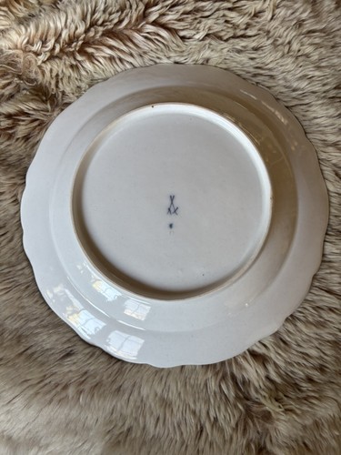 18th Century Meissen Marcolini Plate - Picture 2 of 2