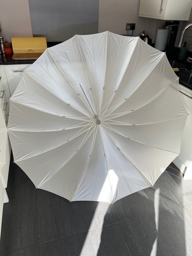 Lighting Umbrella 200cm by Coreflash - 8MM NP86-W - Translucent - Shoot Through - Picture 2 of 4