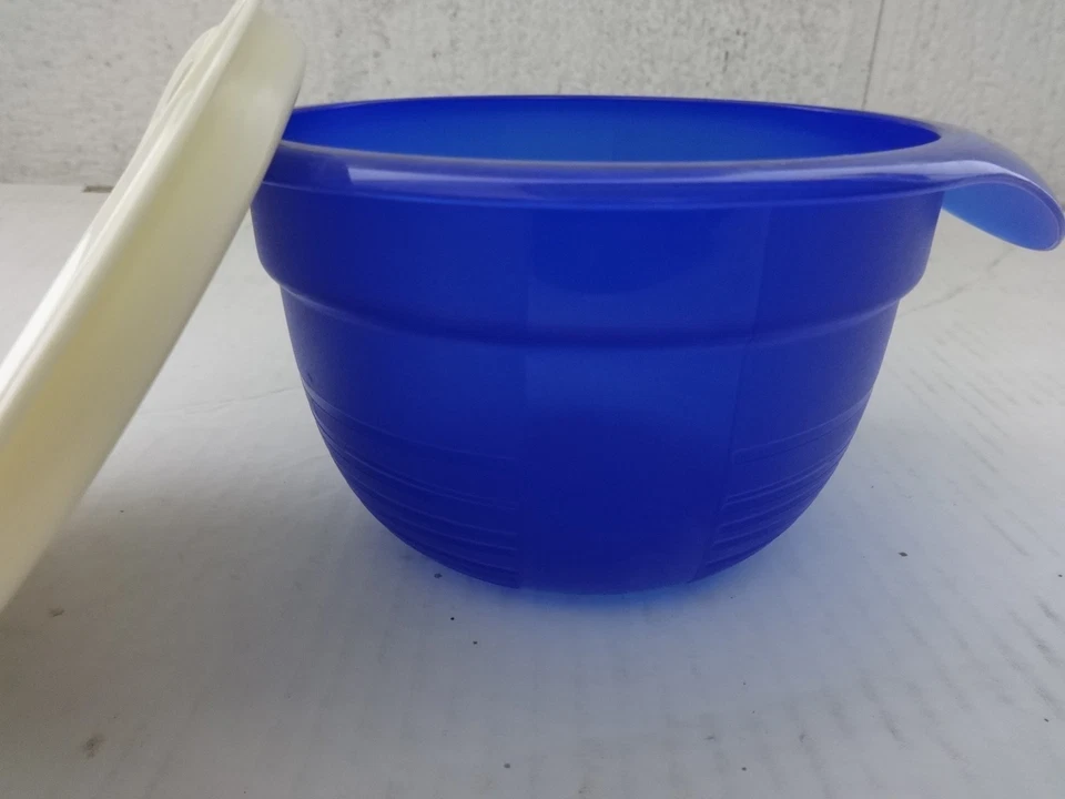 Behälter mit Deckel und Griff - blau - weiß - Tupperware B`1 - Bild 3 von 4