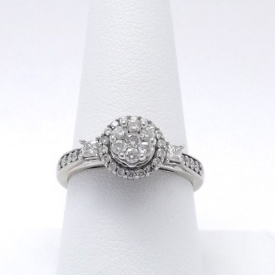 Solid 10k White Gold Natural Diamond Engagement Ring Round Illusion Setting