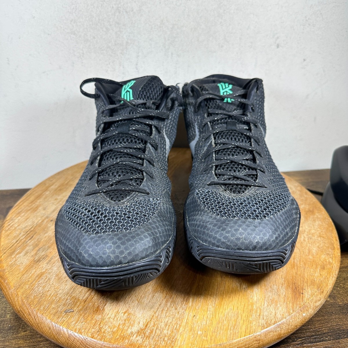 Nike Kyrie 1 Drive Way Men's Size 12 Black Shoes 705277-001